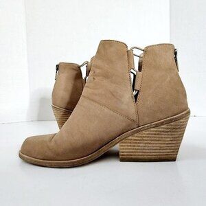 Eileen Fisher Tote in Leather Booties Eath Neutral Size 7.5